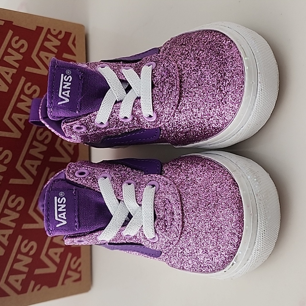 Toddler/walker Vans